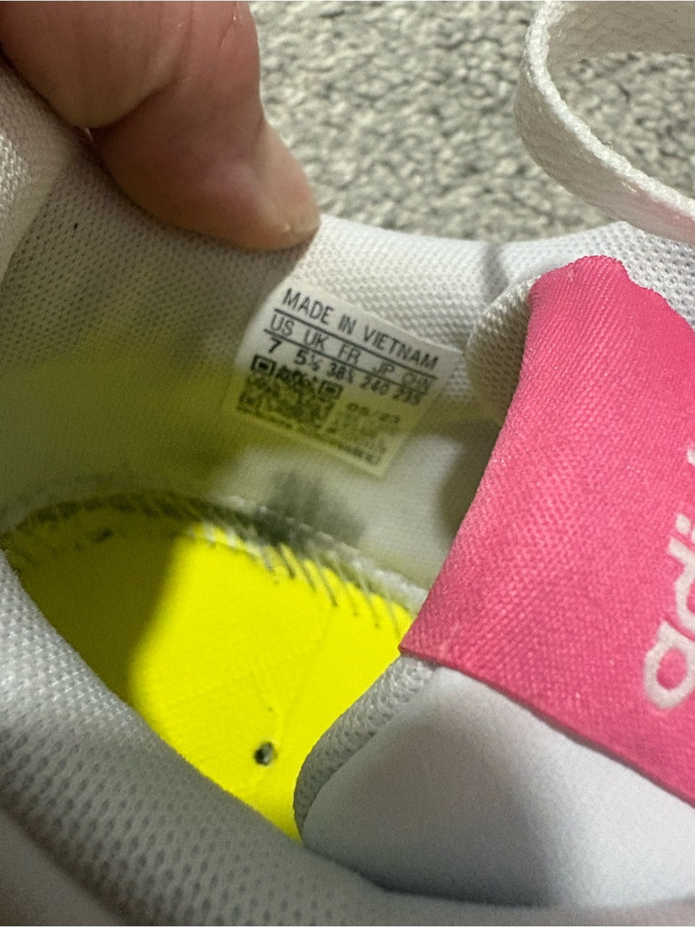 Adidas Women’s White Pink Sz 7 - Picture 3 of 8